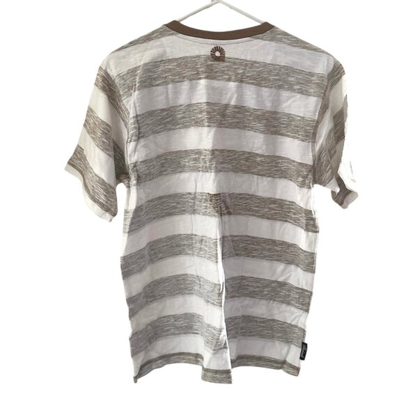 AKADEMIKS VINTAGE BOYS' STRIPED T-SHIRT, NWT - Picture 2 of 2
